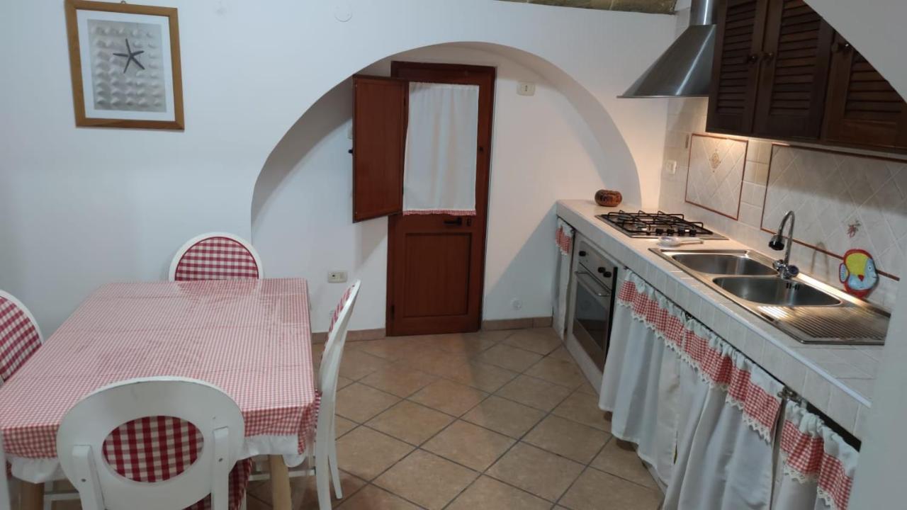 Largo Occhilupo Apartment *